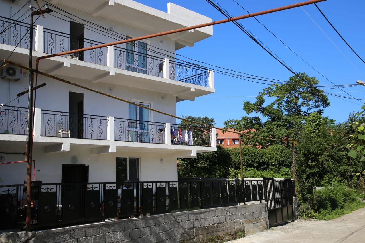 Guest House Junona Makhinjauri Exteriér fotografie